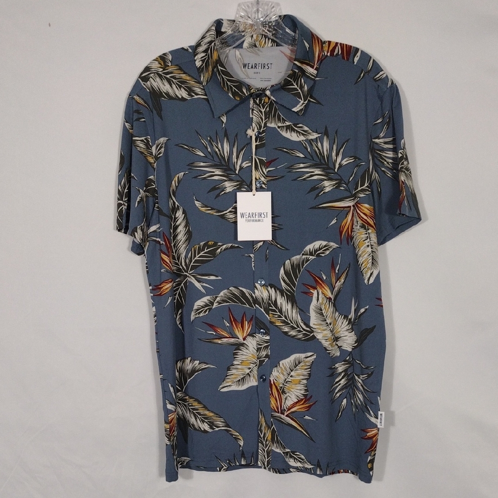 NWT Wearfirst Mens Hawaiian Print Button Down Shirt Size Small